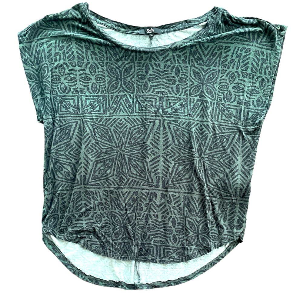 Women’s short sleeve blouse